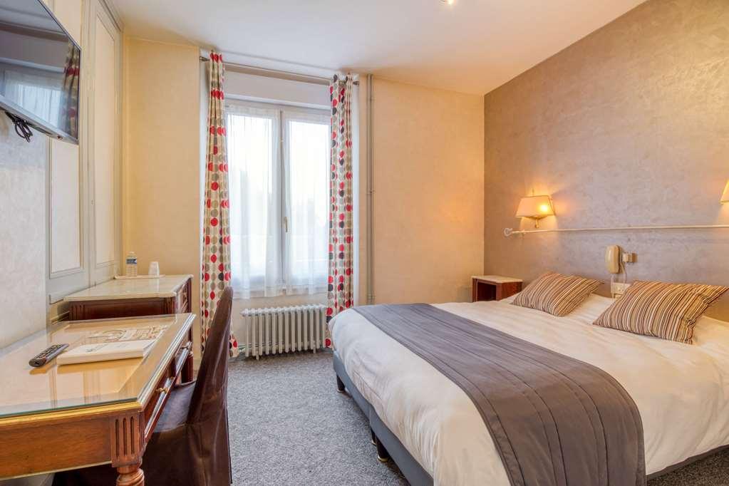 Brit Hotel Le Cygne Saint-Hilaire-du-Harcouët Pokoj fotografie